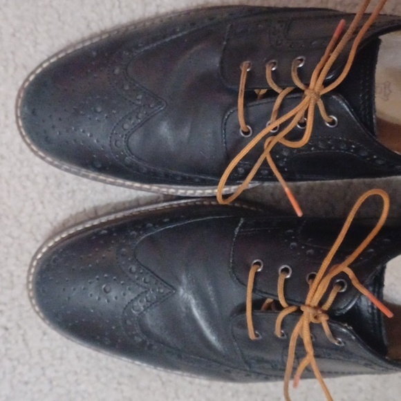 Florsheim Black Leather Brogue Wingtip Oxford - Picture 9 of 15